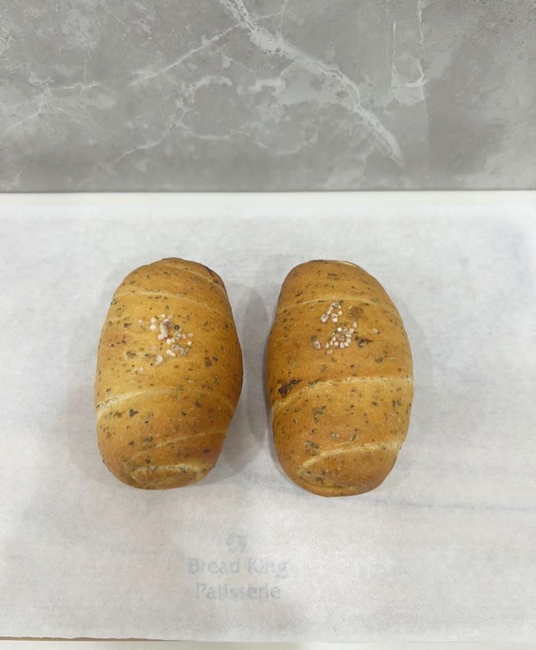 SALT BREAD (CORMAN)
