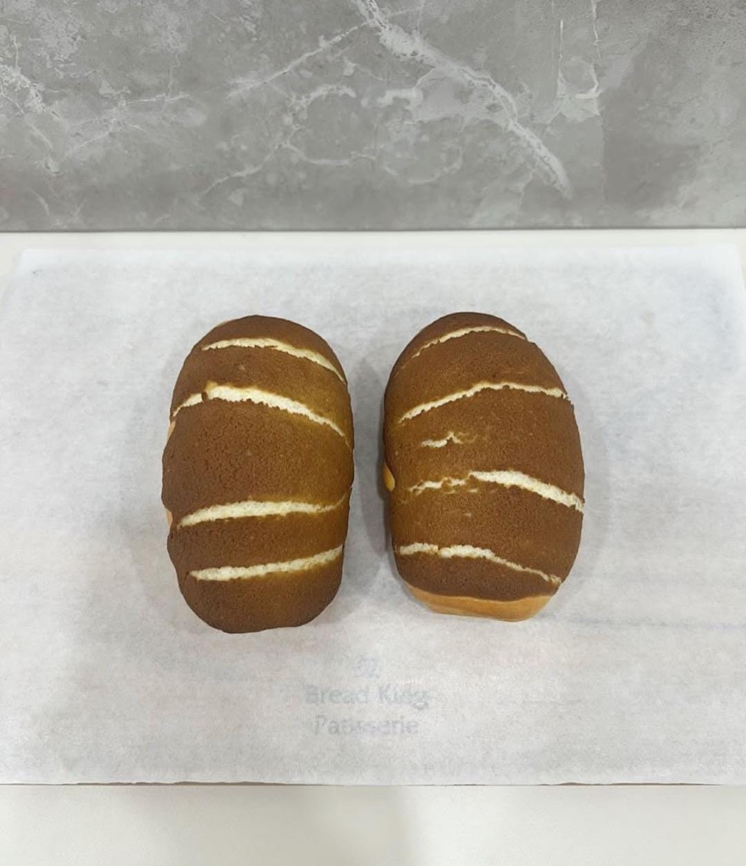 SALT BREAD (CORMAN)