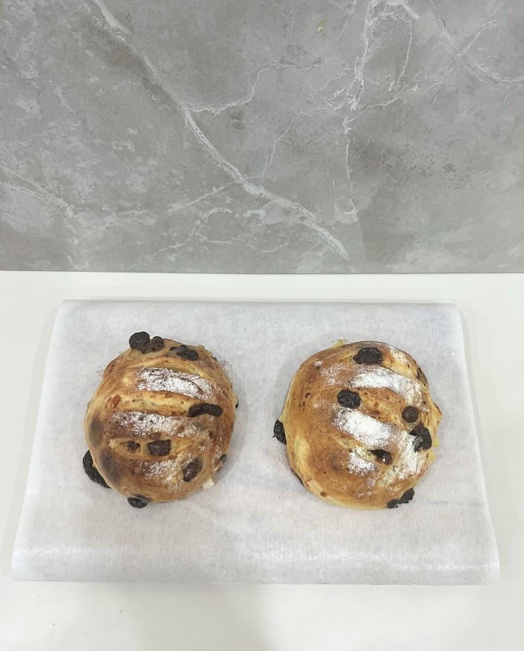 ROTI MACAN