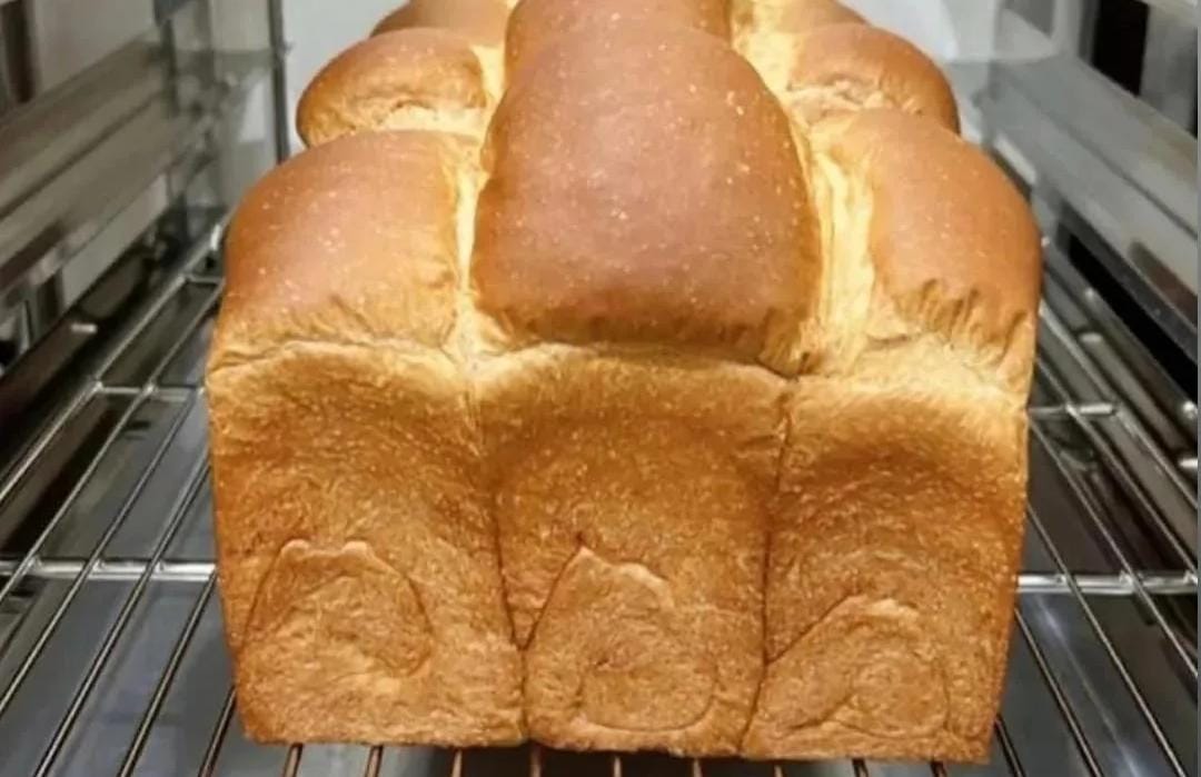 ROTI TAWAR