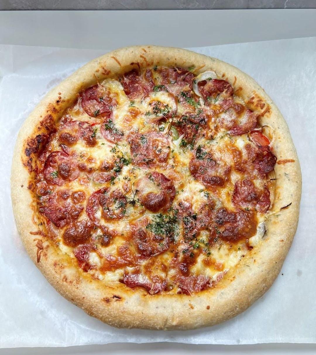 PIZZA