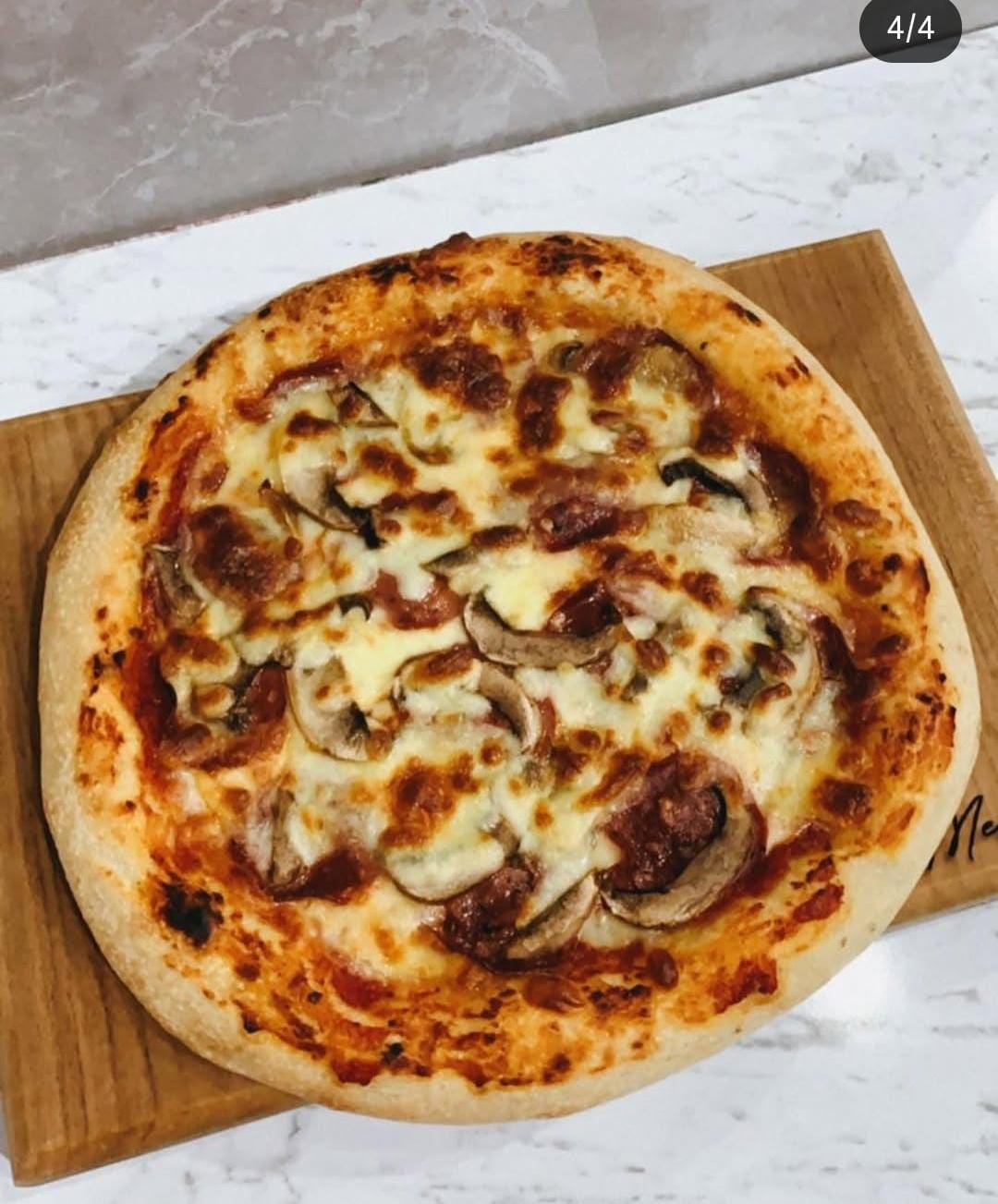 PIZZA